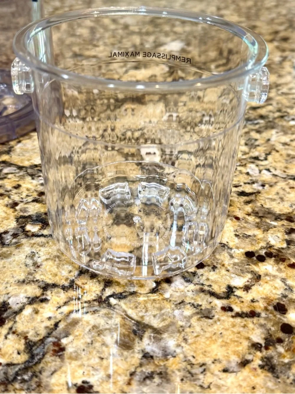NINJA CREAMI - 4 deluxe pints with lids (NIB)